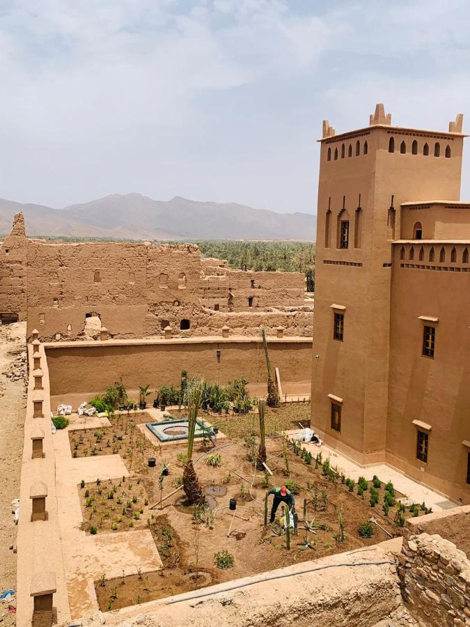 Kasbah Hnini Hotel Igdourane Exterior foto
