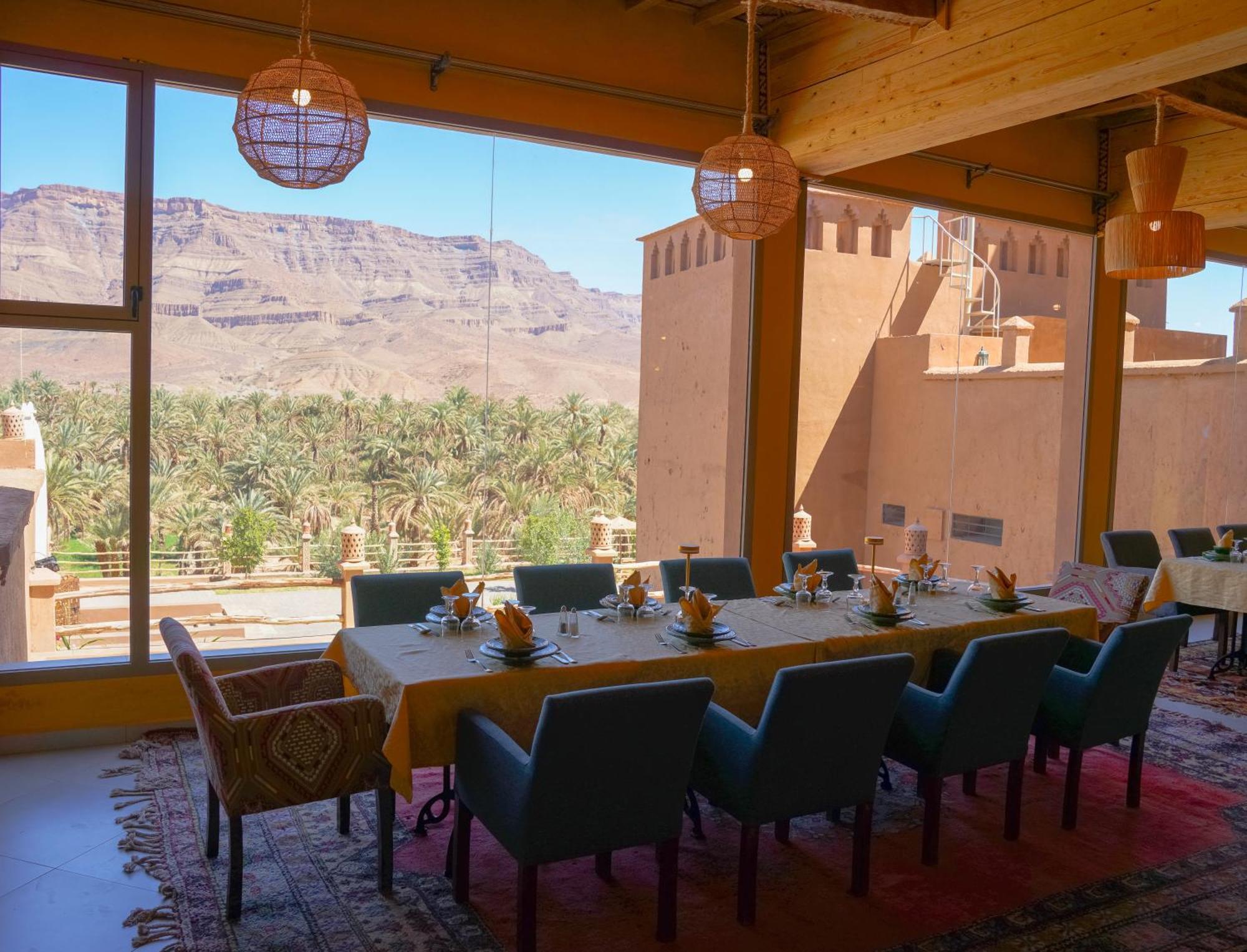 Kasbah Hnini Hotel Igdourane Exterior foto